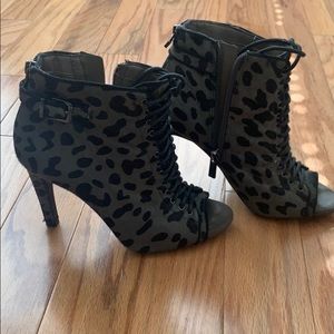 Jessica Simpson Cheetah Print Booties